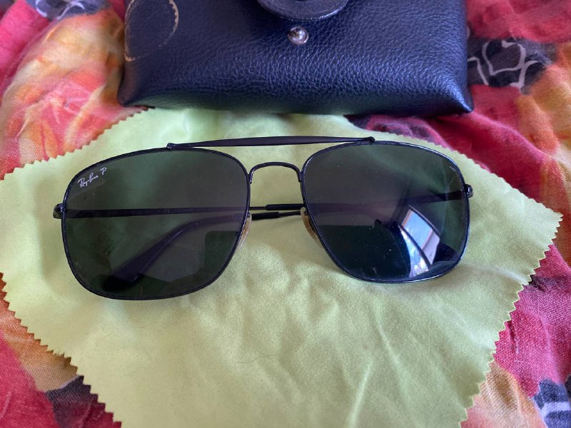 Ламповый гитарный усилитель Harley Benton Mighty-5TH, Поляризованные очки Ray-Ban Colonel, Серьги ручной работы 2