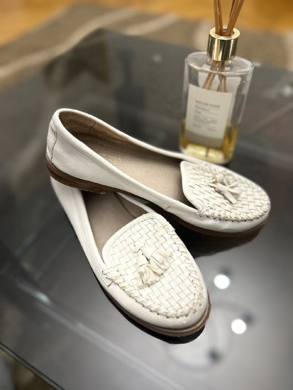 Белый сарафан от Zara, бижутерия, лоферы из кожи 5