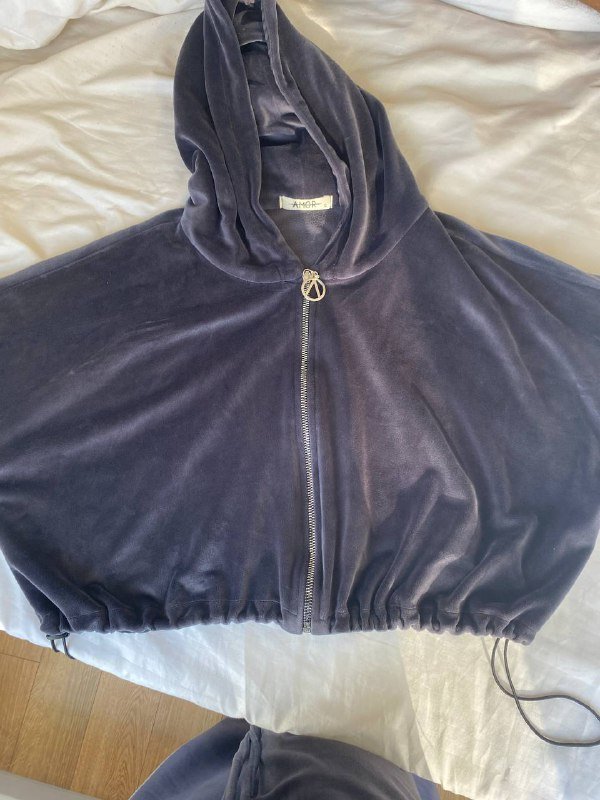 Женская велюровая кофта размер S 4