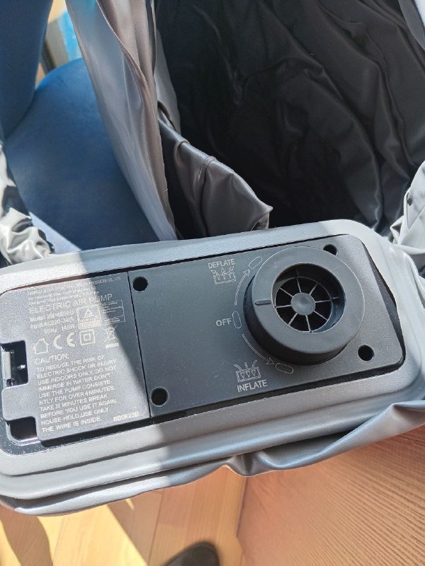 Надувной матрас Jysk с компрессором и сумкой 5