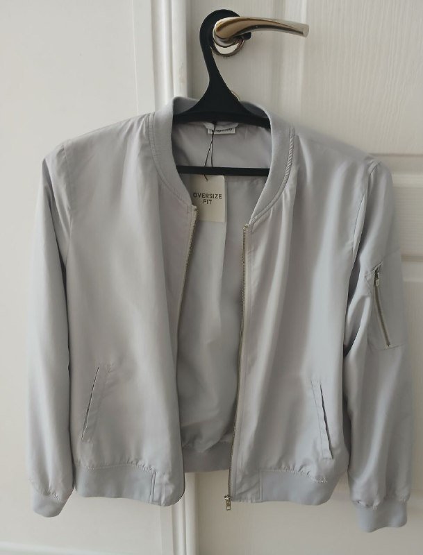 Ветровка бомбер новая М/Ж размер 48