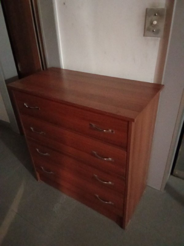 Тумба с 4 шуфлядками 2