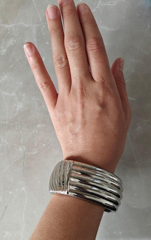 Металлический объемный браслет 2