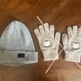 Ботинки, джинсы, леггинсы, шапка, кофты, юбка, рубашки, коралки 6