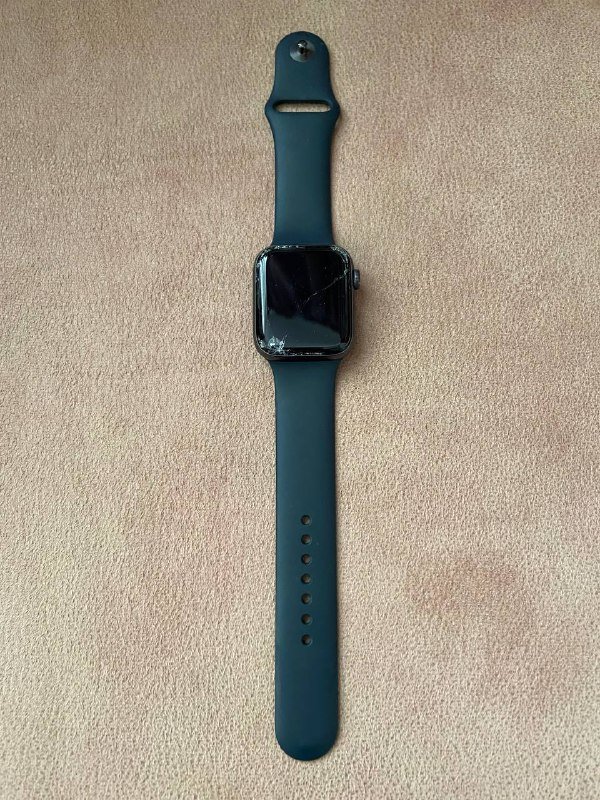 Apple Watch SE 44 mm 1st gen 3