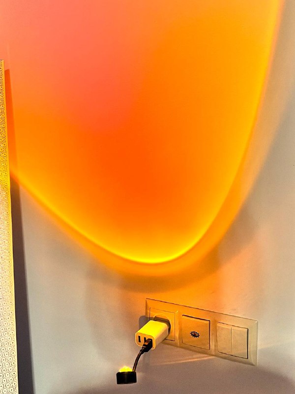 Компьютерная мышка, микрофон, pH метр, адаптер, светильник, кольцевая лампа, штатив, зарядные устройства, провода 5