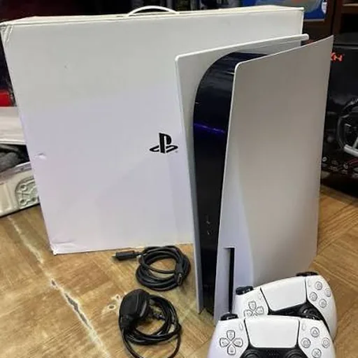 PlayStation 5, два джойстика