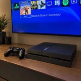 PlayStation 4 Fat с джойстиком 1