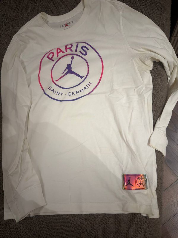 Jordan лонгслив оригинал размер L