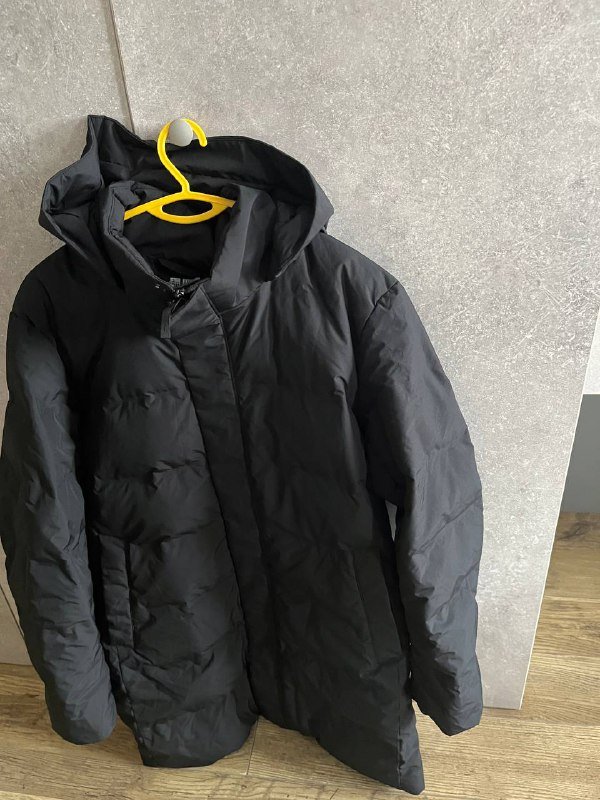 Мужская зимняя куртка размер S