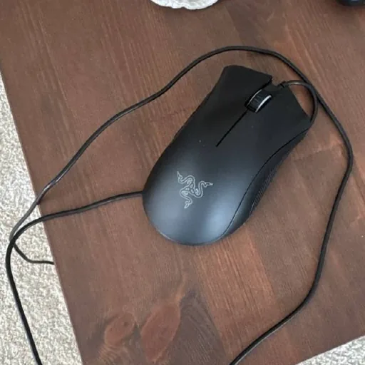 Мышка Razer DeathAdder Essential