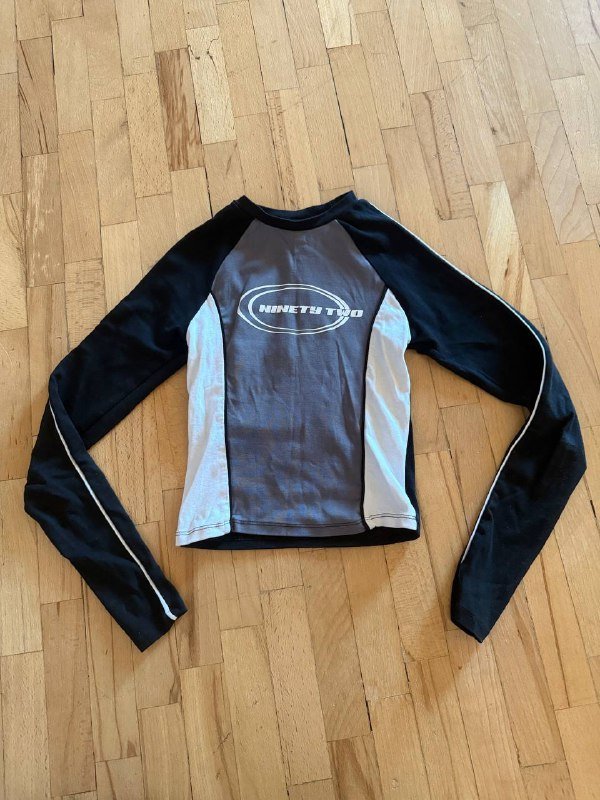 Топ, платья, леггинсы, шорты, худи, платье-рубашка