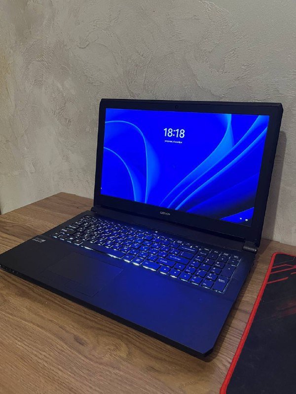 ноутбук Dexp с Intel Core i7 и NVIDIA GTX 960M