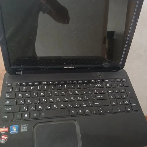 Toshiba AMD A8 ლეპტოპი