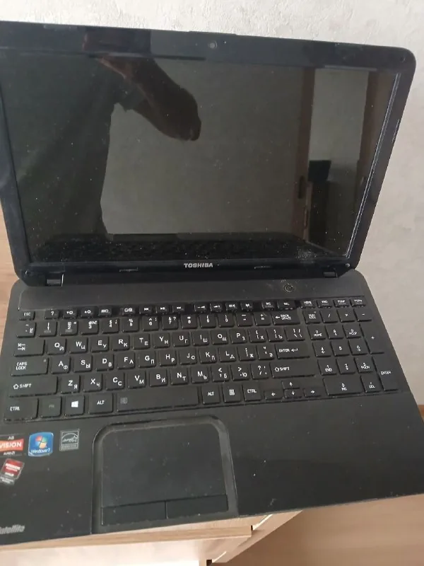Toshiba AMD A8 ლეპტოპი