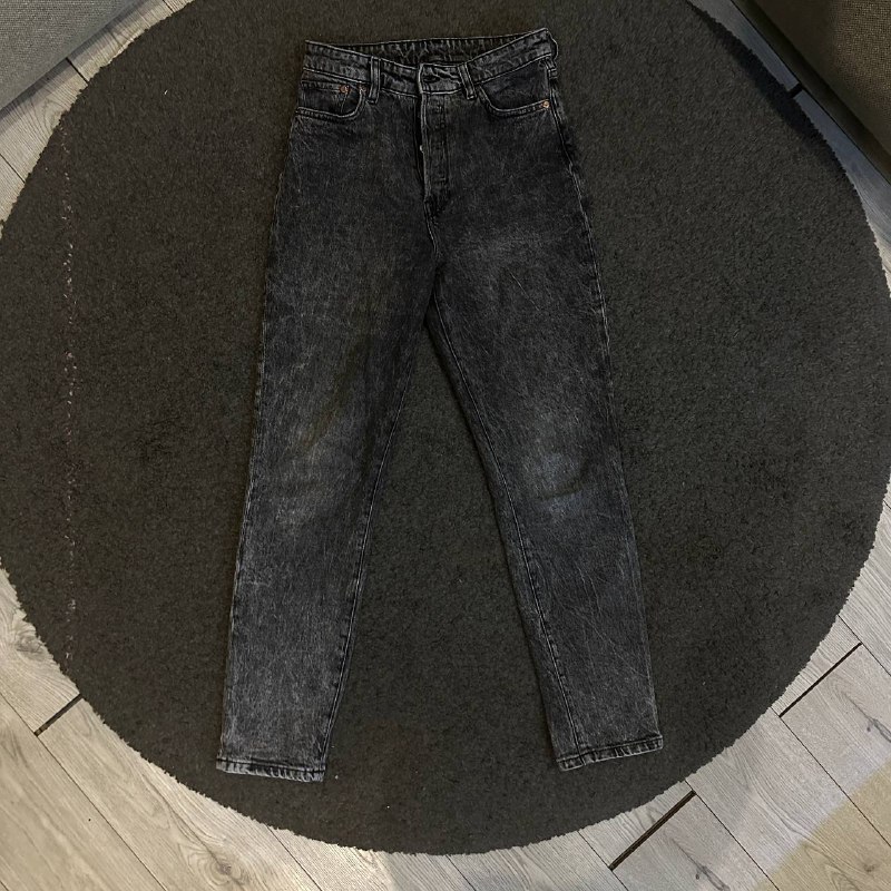 H&M Mom jeans ultra high waist EU 36 (по факту 38)