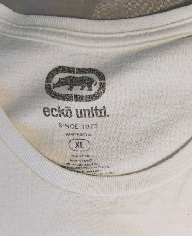 Ecko t-shirt size XL 5