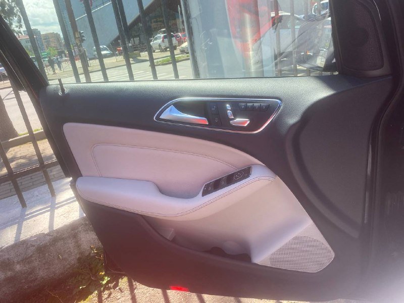 Mercedes B250 4Matic 2018 9