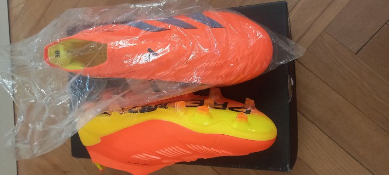 Бутсы Adidas Predator 39 размер
