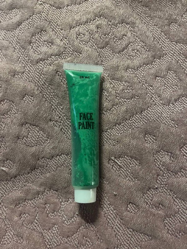 Искусственная кровь, краска, латекс, парик, платье-сетка 3