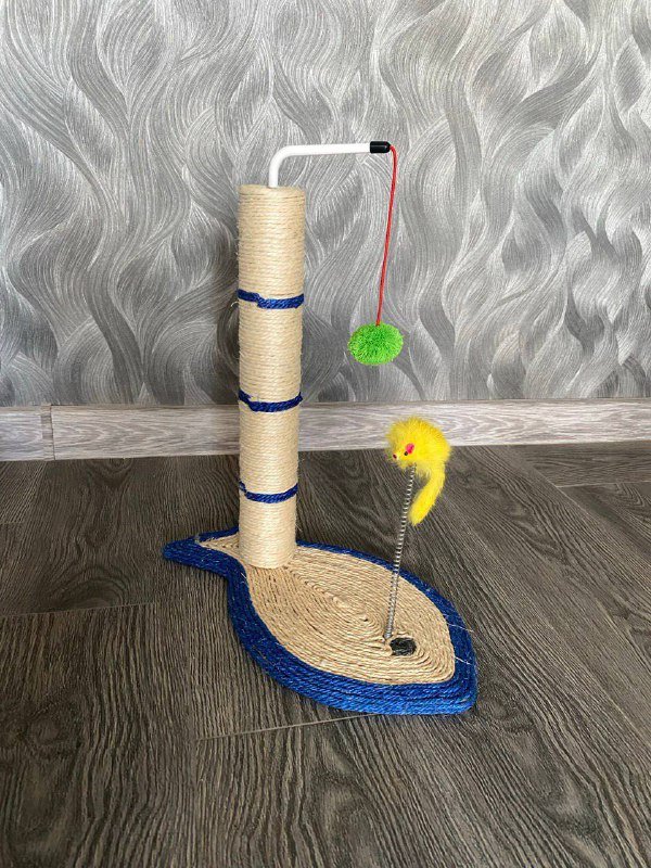 Новая когтеточка для кошки