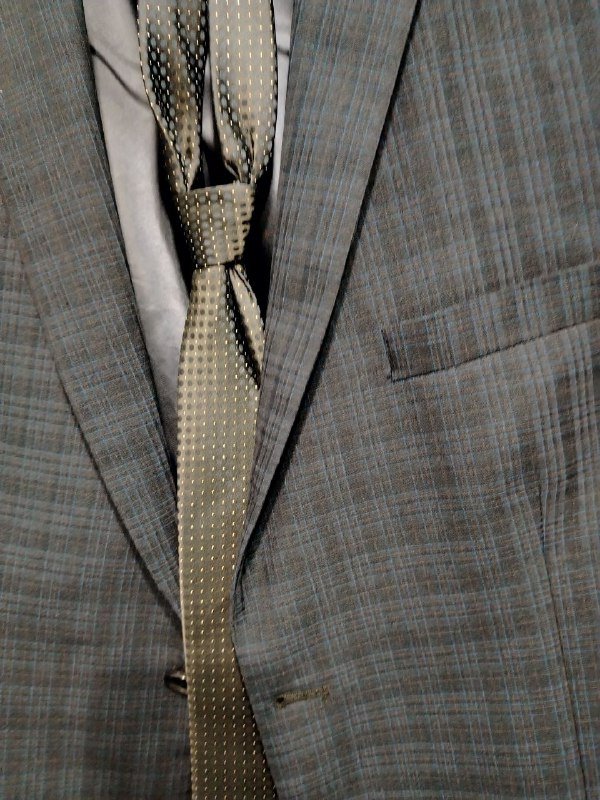 Пиджак размер М с галстуком 3