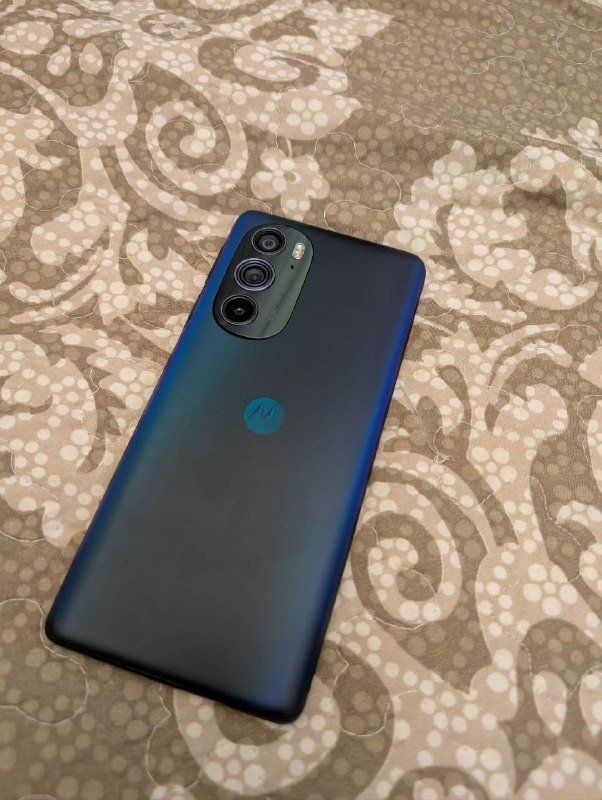 Motorola Edge 30 Pro 3