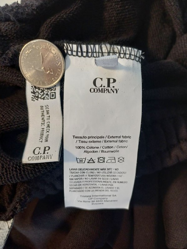 C.P.Company shorts Size M 5