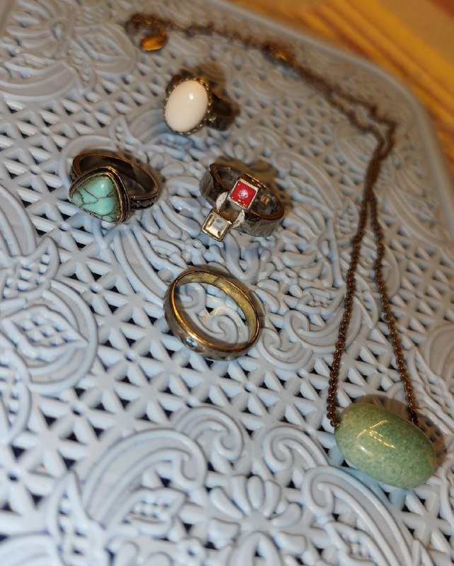 Сумки, украшения, лак для ногтей, заколки и аксессуары 6