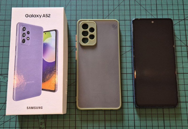 Samsung Galaxy A52 и Samsung Galaxy A72 смартфоны