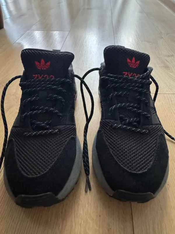 Оригинальные кроссовки Adidas 1