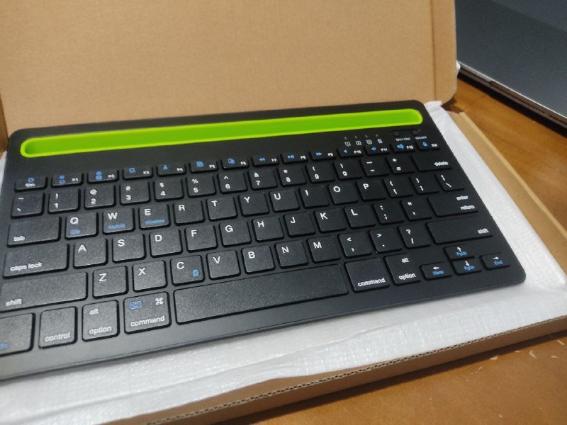 Multi platform BT keyboard 3