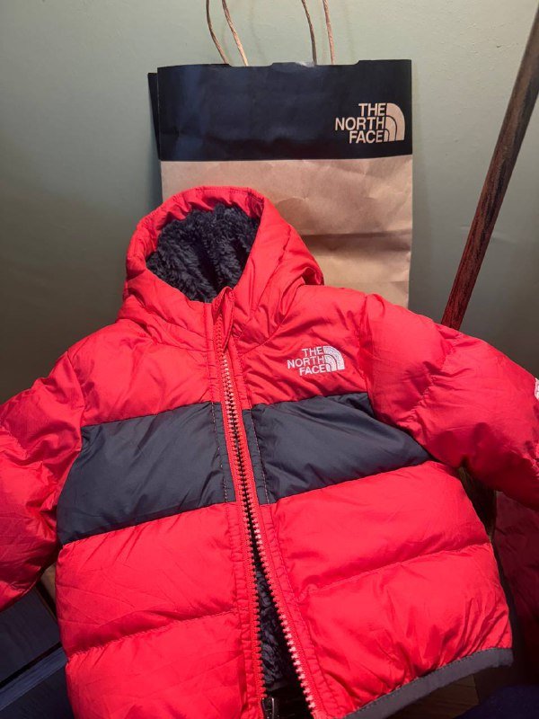 Курточка The North Face 3-6 месяцев