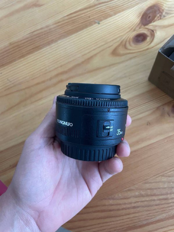 Объектив Yongnuo YN 35mm F2 4