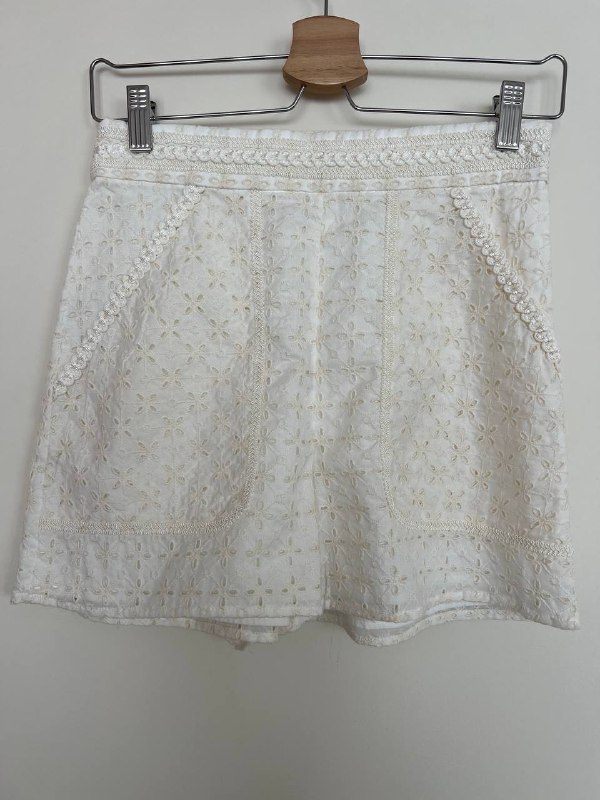 Шорты Zara