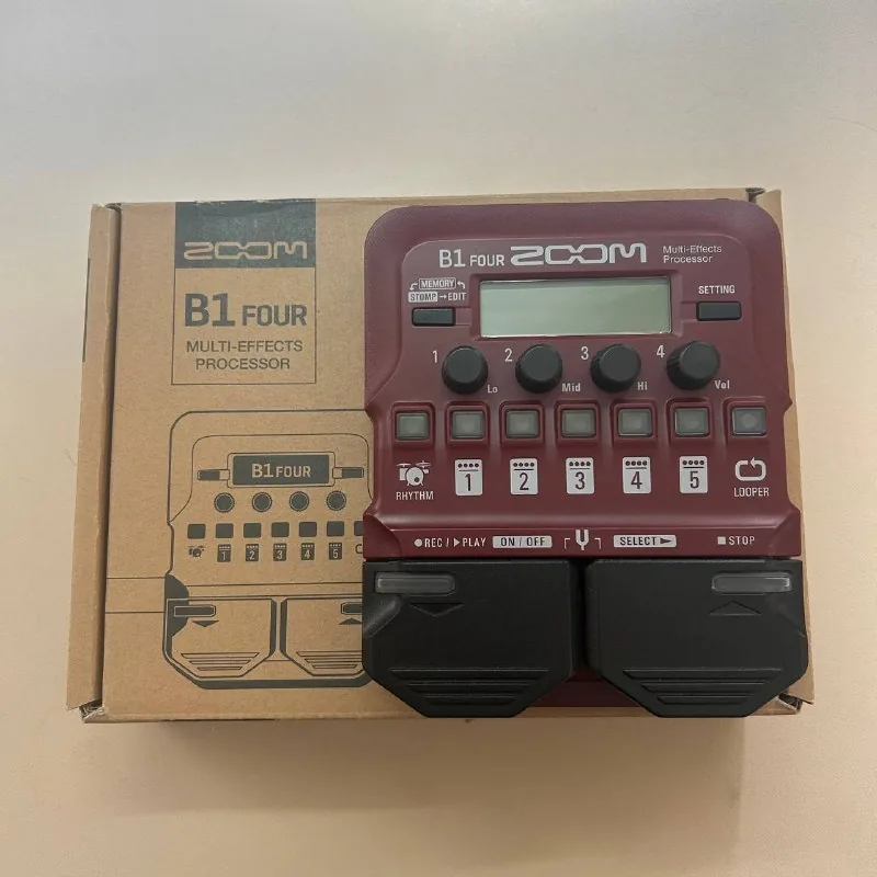 Zoom B1 FOUR басовый процессор