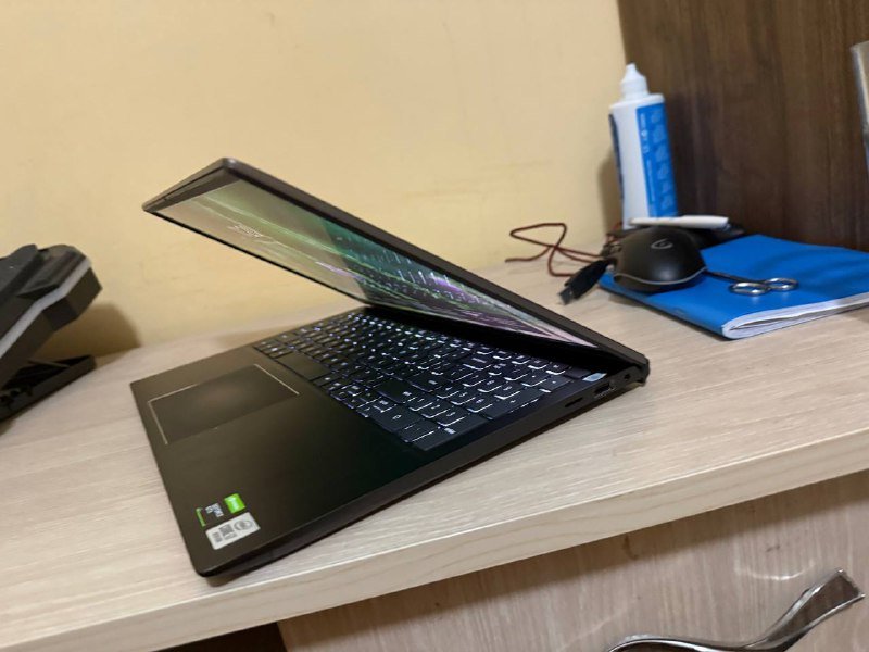 ноутбук Dell Vostro 7500 3