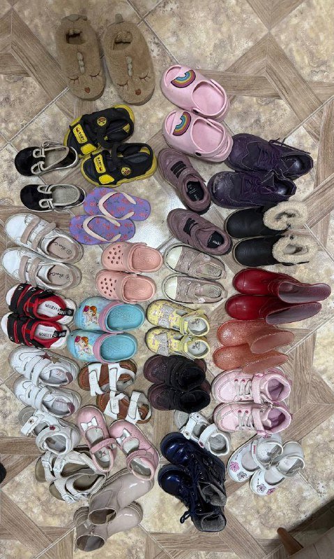 Детская обувь на девочку