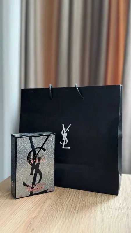Yves Saint Laurent Black Opium Eau de Parfum Glitter 90 мл 1