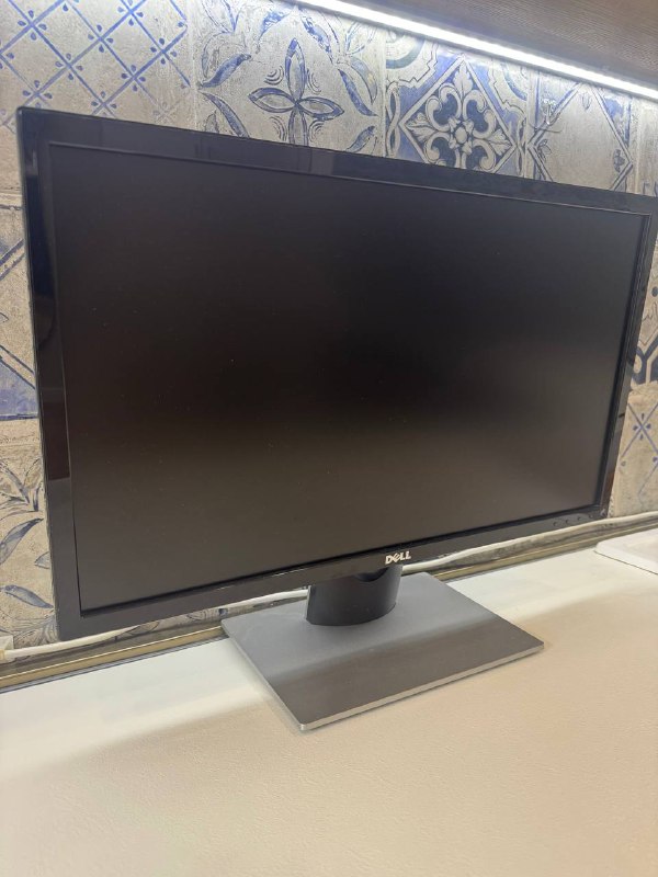 Apple Watch Series 8, Monitor Dell SE2416H, Кастрюли berllong, Стопки, Подставка для фруктов, Игра «Мемы» на англ 2