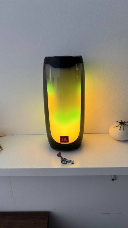 JBL Pulse 4, GoPro HERO11 Black, AirPods Pro 2