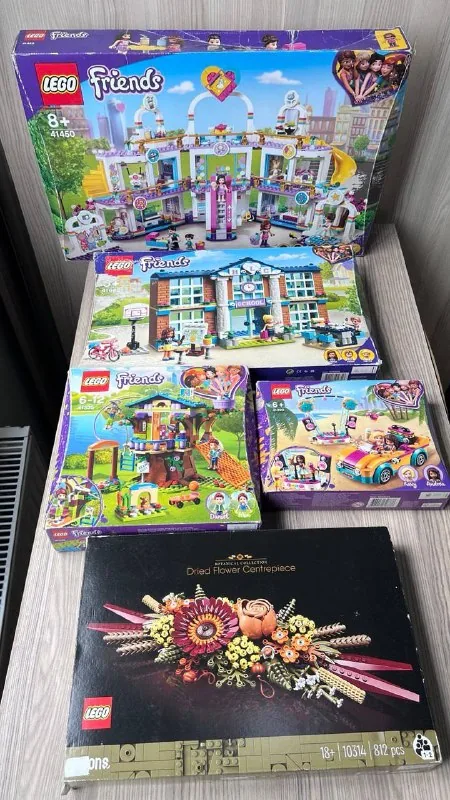 LEGO Friends наборы и LEGO Botanicals 1