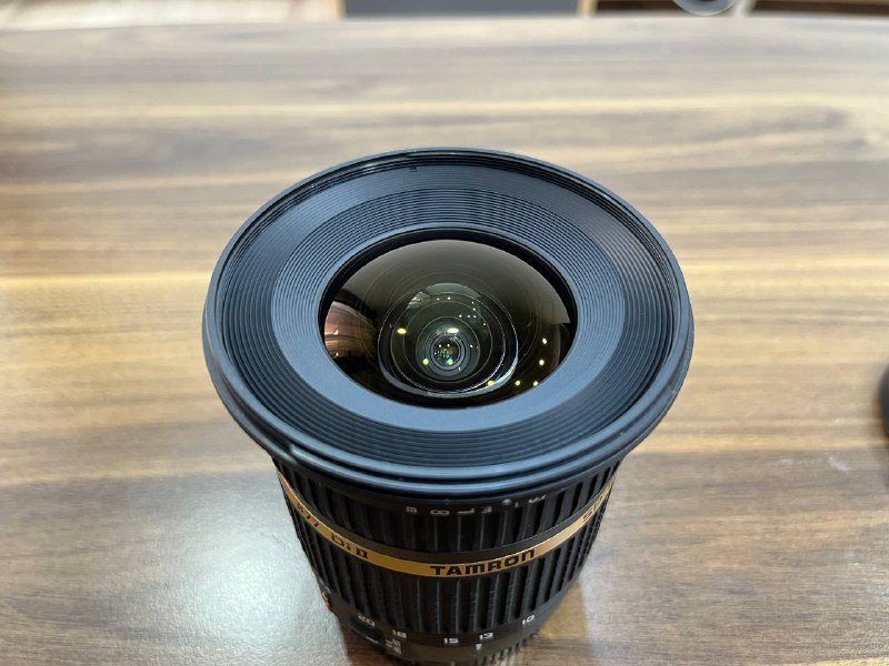 Широкоугольный объектив Tamron SP 10-24mm для Canon EF