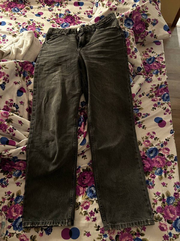 Джинсы Zara размера М