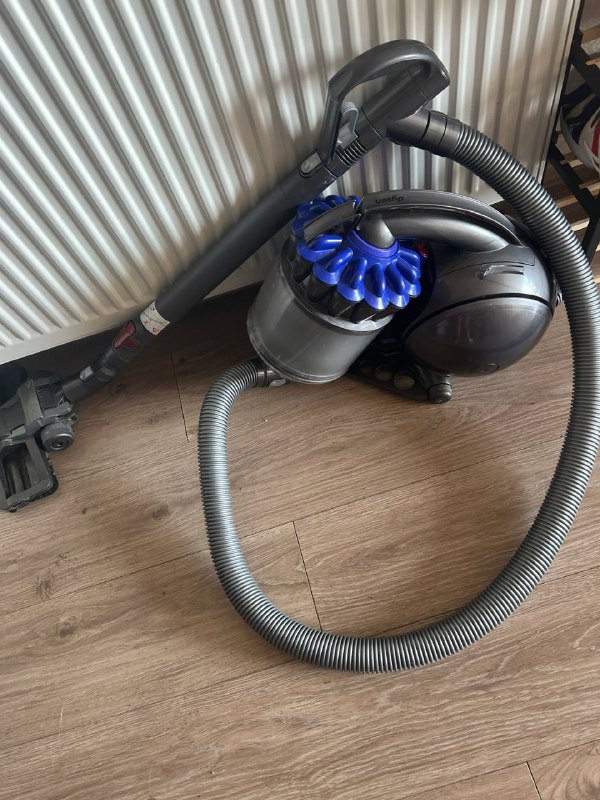 Dyson пылесос на запчасти