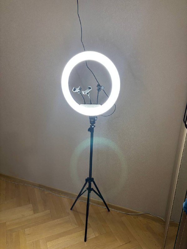 Кольцевая лампа с пультом управления 3