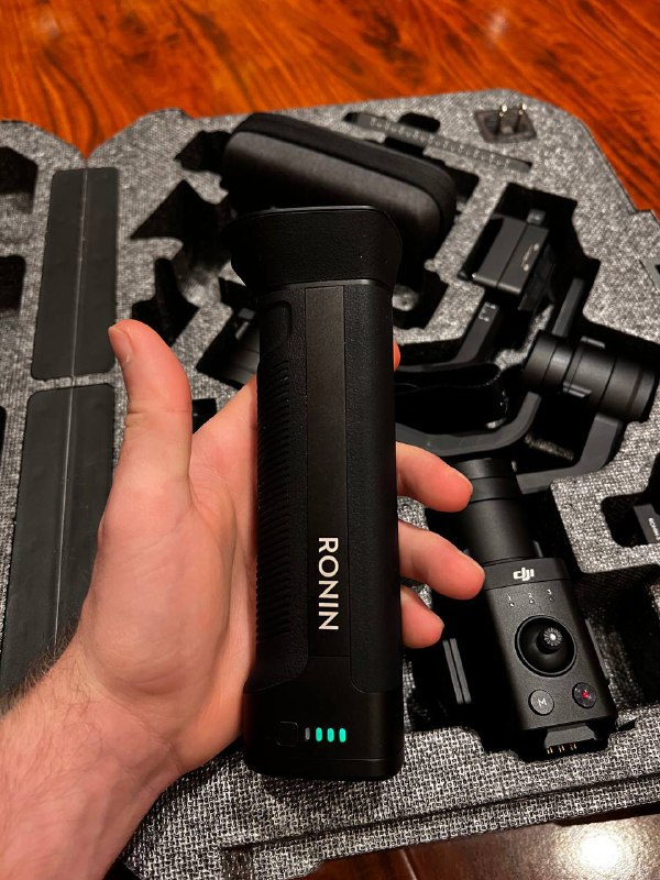 Стабилизатор DJI RONIN S 4