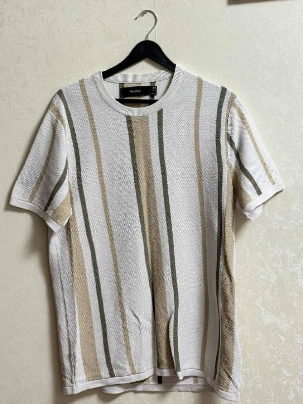 Шорты Adidas, джинсовая куртка, кофта Nike, куртка Bershka, джинсы 10