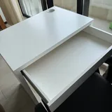 Черный столик, письменный стол, стул, зонтик, шпаклевка 5