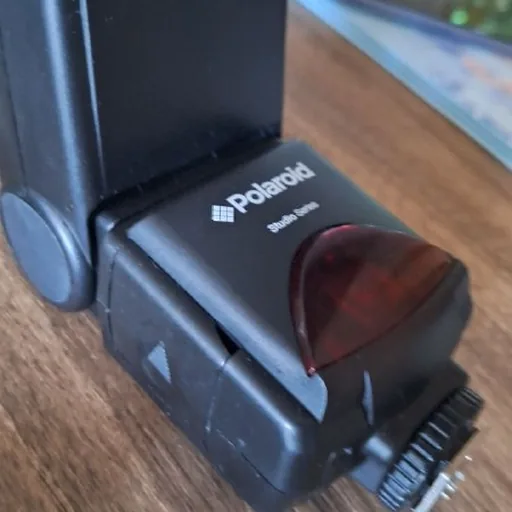 Вспышка Polaroid